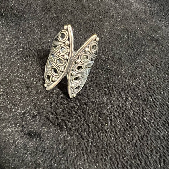 James Avery Retired Tracery Fan Ring - Picture 1 of 4